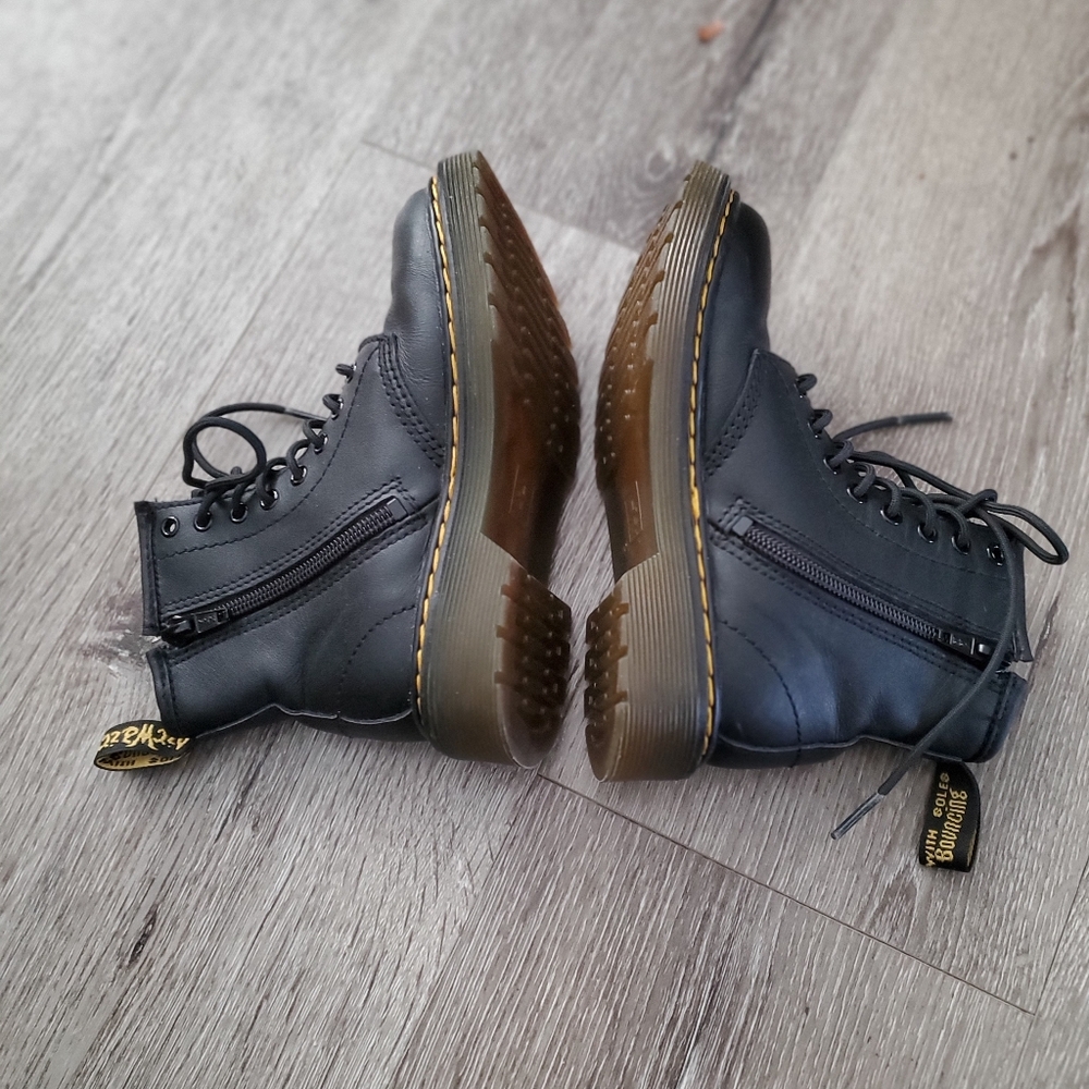 Doc Martens Youth 1460J Black Leather Lace-Up Boots Size 12 - Picture 3 of 6